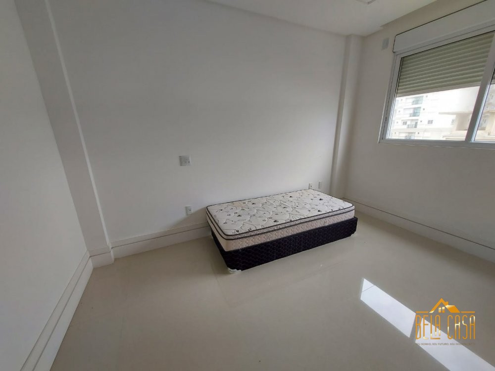 P na Areia - Meia Praia