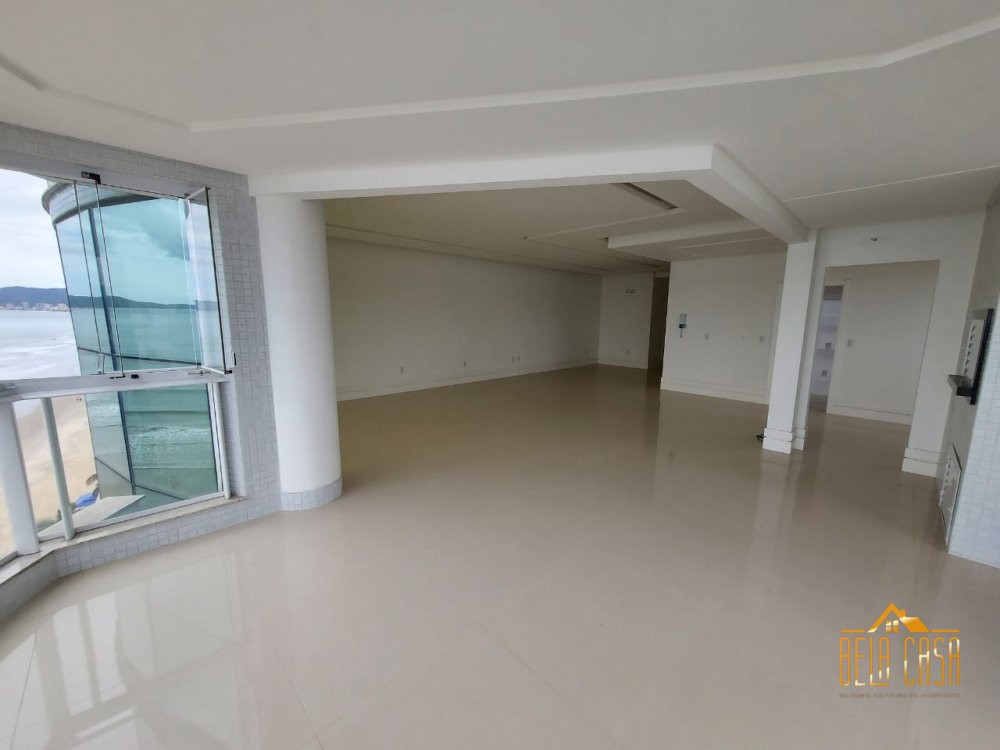 P na Areia - Meia Praia