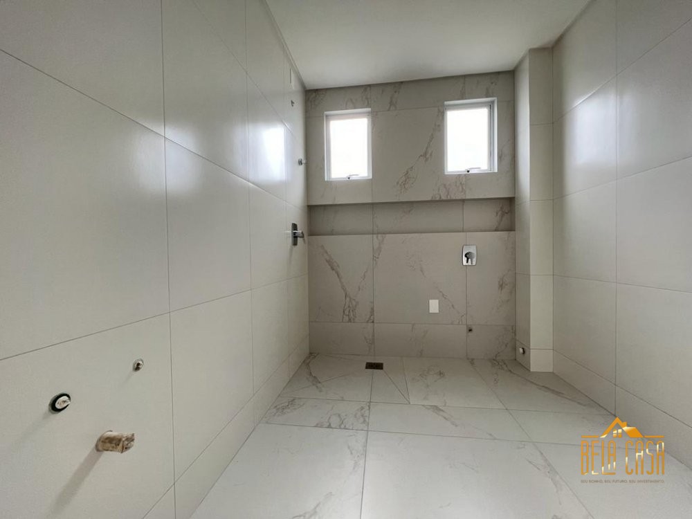 Novo na Meia Praia - tima localizao!