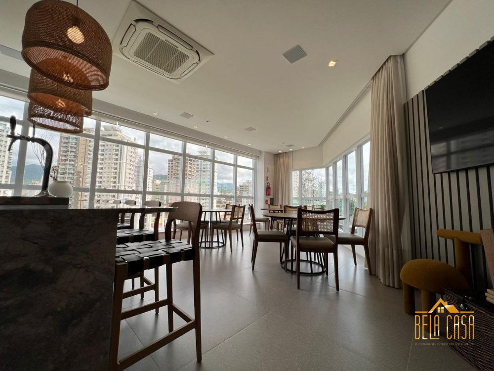 Novo na Meia Praia - tima localizao!