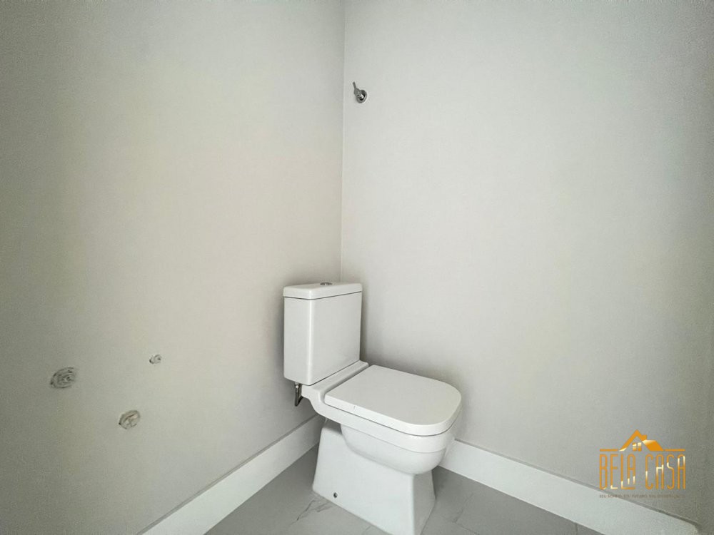 Apto Novo com Excelente Vista!!!