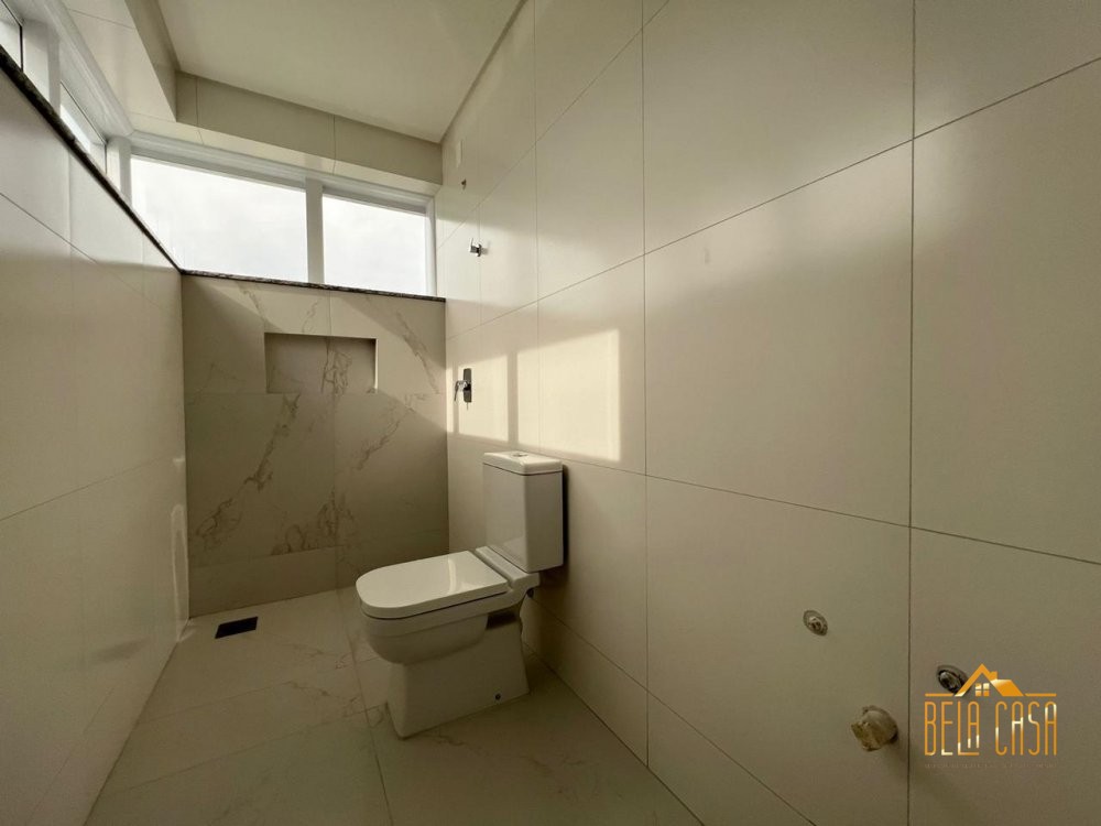 Apto Novo com Excelente Vista!!!