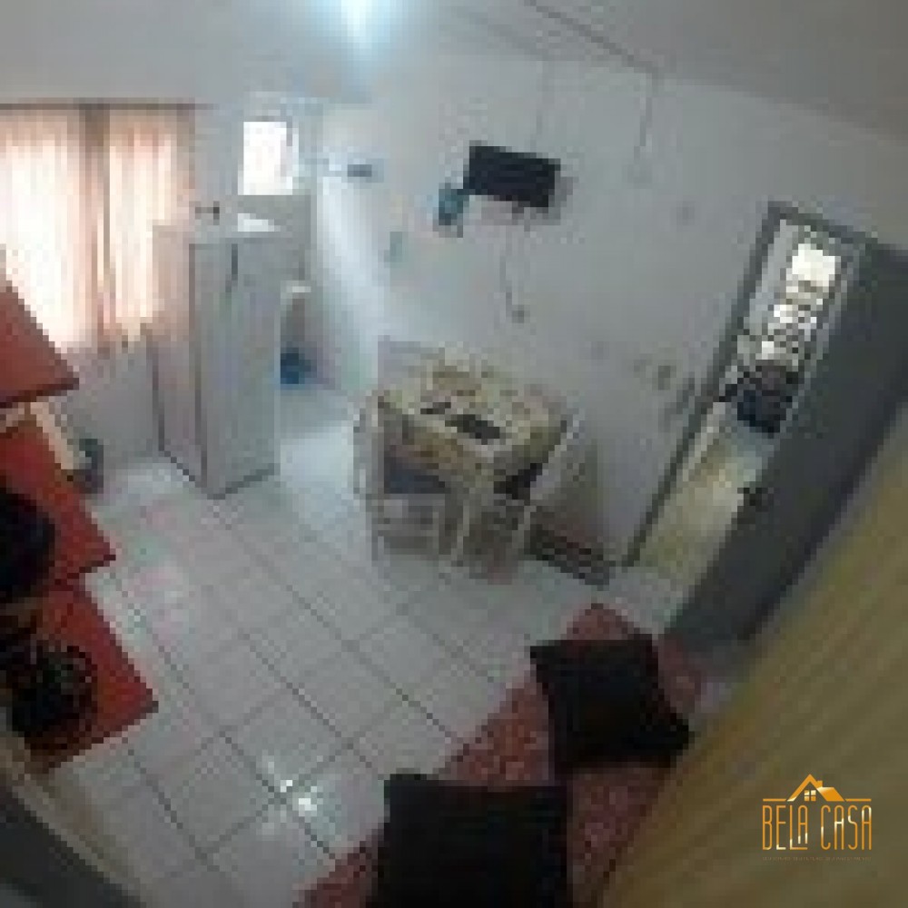 Prdio com 7  apartamentos 