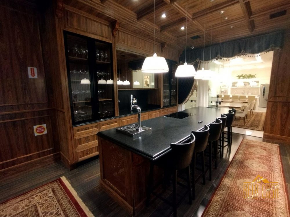 Mobiliado, Luxo e Sofisticao - 75 Mtrs do Mar